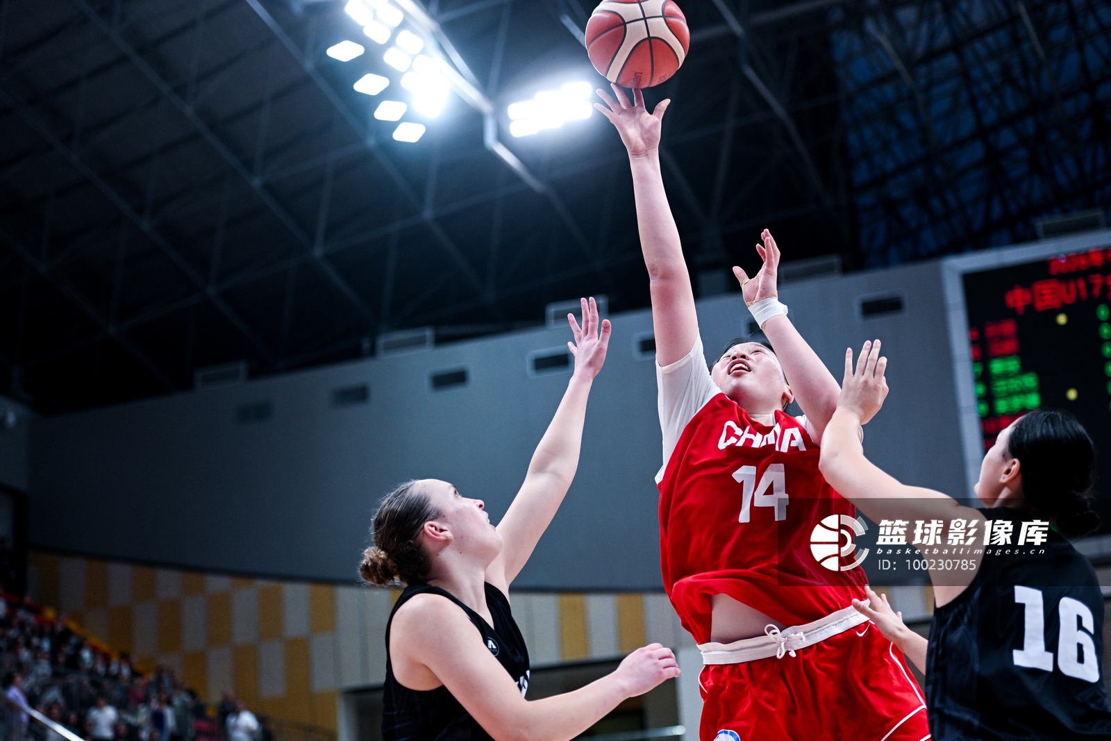 68-69惜败加拿大，中国U17女篮转入5-8排位赛今晚战斯洛文尼亚