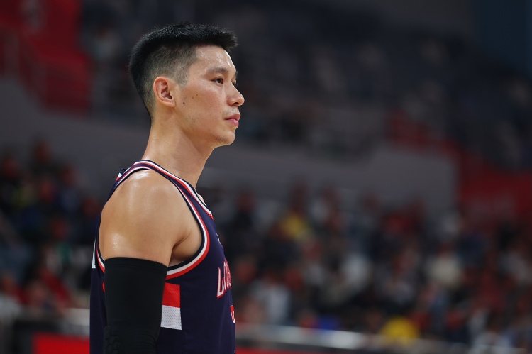 书豪to瀚森：多争取成长联盟出场风口 不必执着于NBA短暂轮换时间